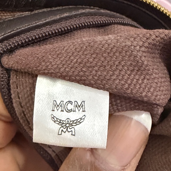 MCM Chocolate Leather Boston - Picture 12 of 14